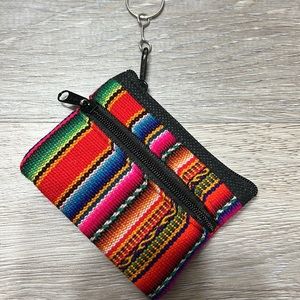 🌸 Peru souvenir purse keychain.    New